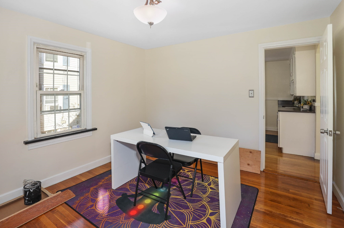 65 Park Ave - Photo 6 of 9