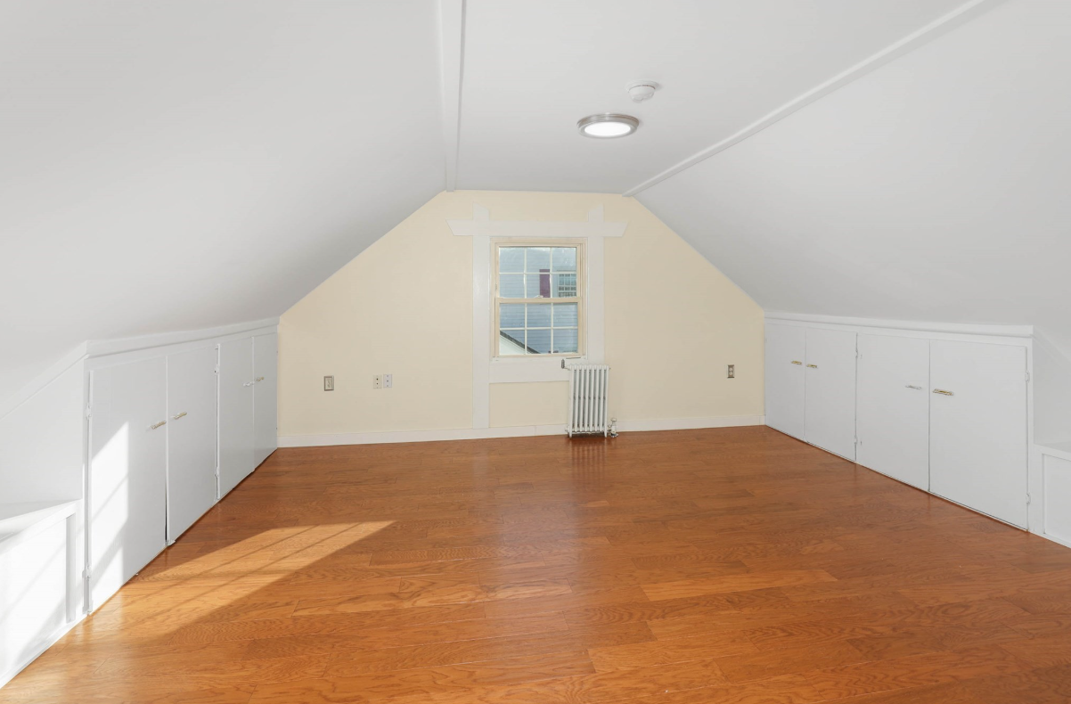 65 Park Ave - Photo 7 of 9