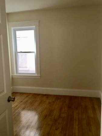 1211 Middlesex St #1 - Photo 2 of 12