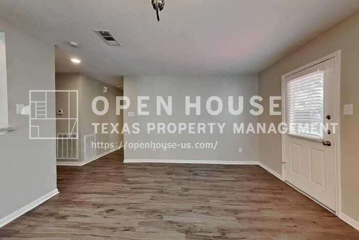 1518 Park Briar Dr - Photo 6 of 21