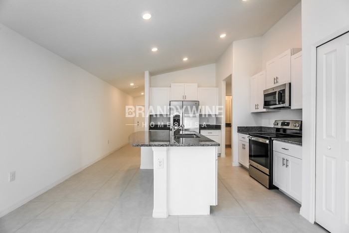 32433 Windmill Frg - Photo 4 of 22