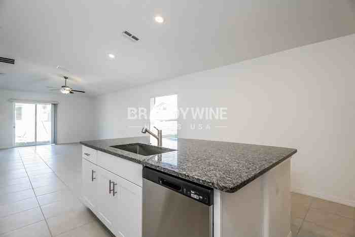 32433 Windmill Frg - Photo 6 of 22