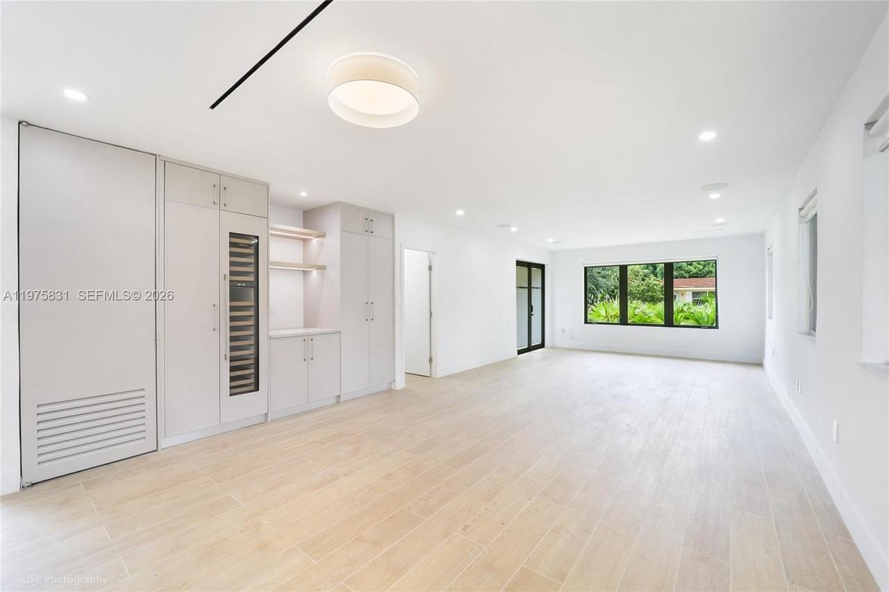 NE 52nd Terrace & NE 5th Ave - Photo 3 of 30