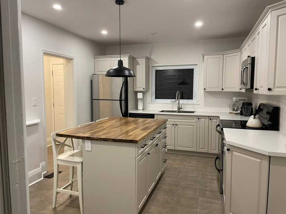 549 Strathmore Boulevard - Photo 5 of 16