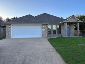 913 Delrey Dr - Photo 1 of 1