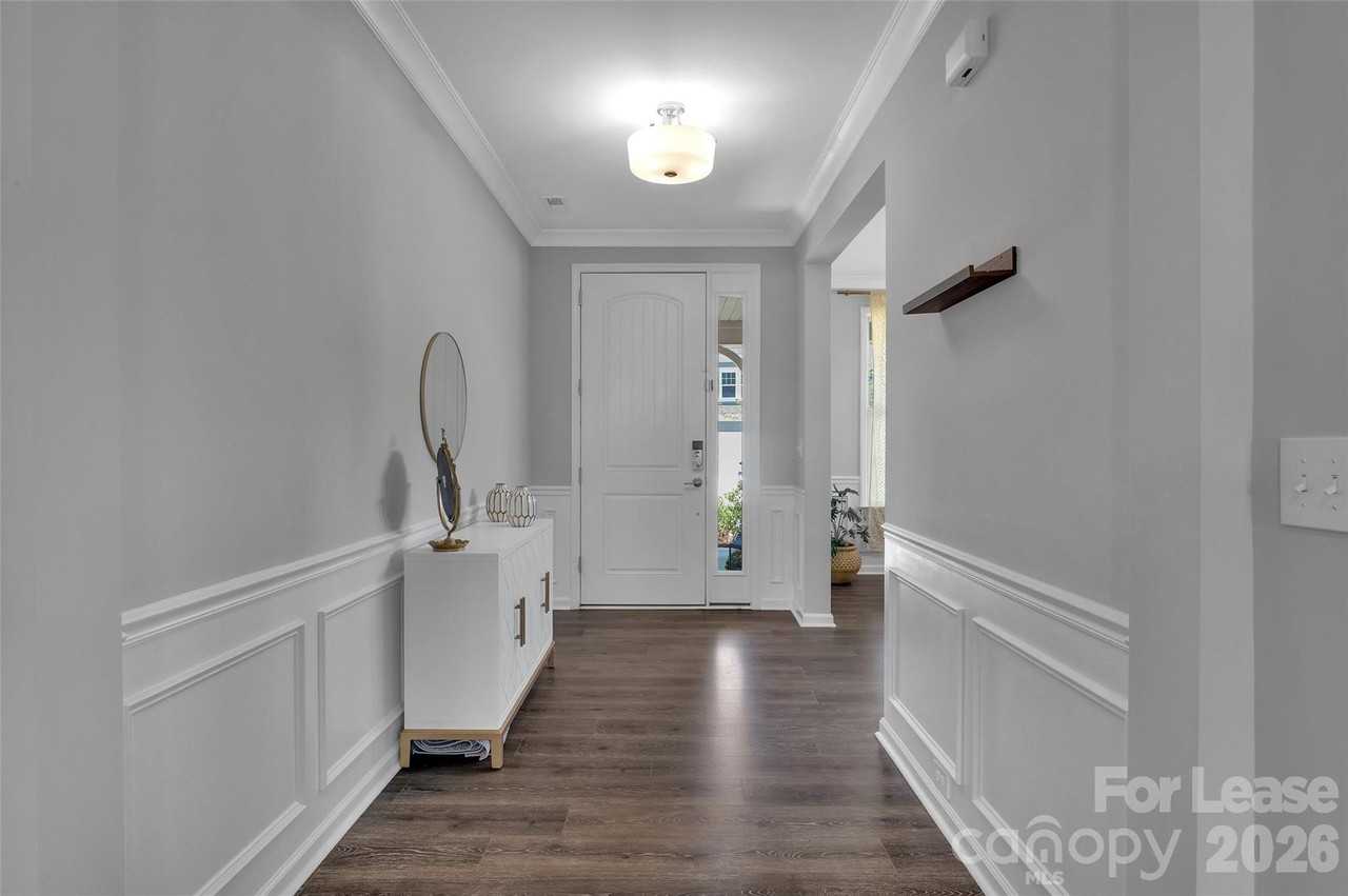 197 Winterberry St - Photo 4 of 47