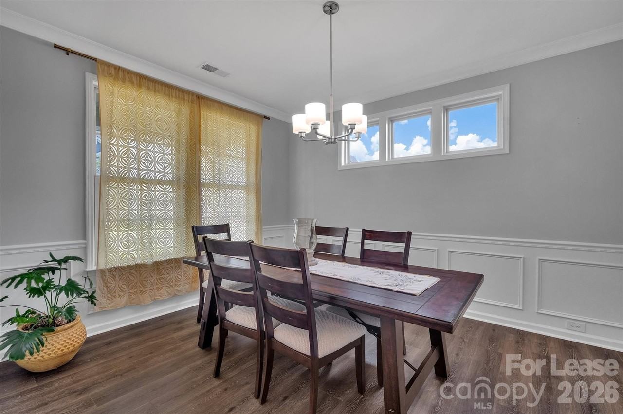 197 Winterberry St - Photo 5 of 47