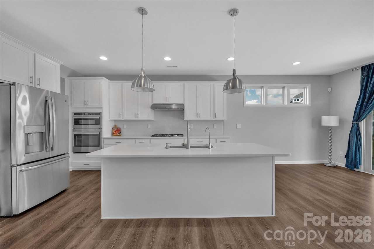 197 Winterberry St - Photo 6 of 47