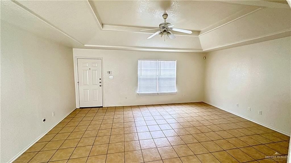 2716 Presidio Dr #1 - Photo 5 of 18