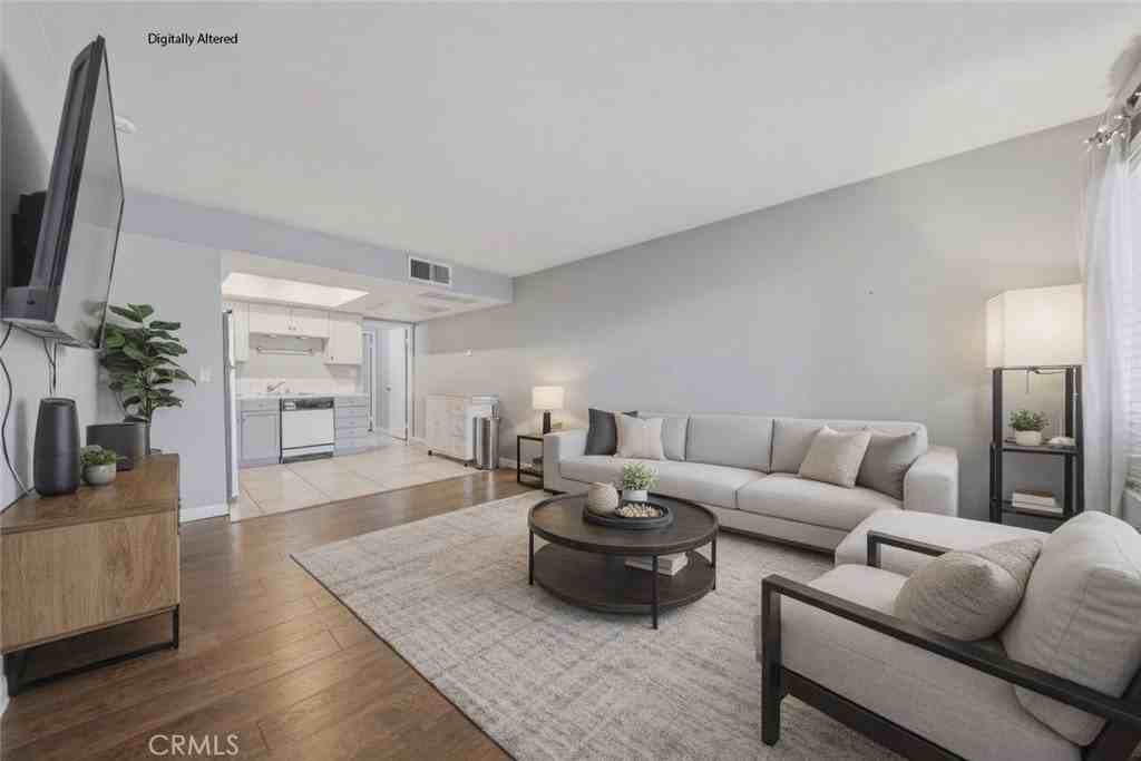 64291 Spyglass Ave #11 - Photo 3 of 5