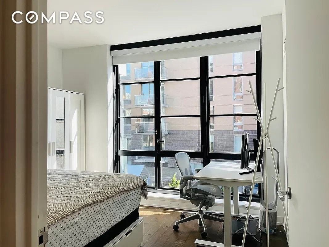 261 W 25th St #4A - Photo 5 of 12