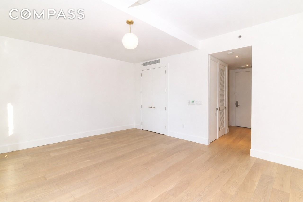 2218 Jackson Ave #614 - Photo 6 of 23