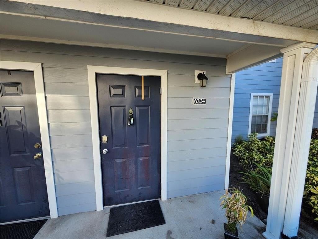 14905 Pleasant Bay Ln #6204 - Photo 2 of 28