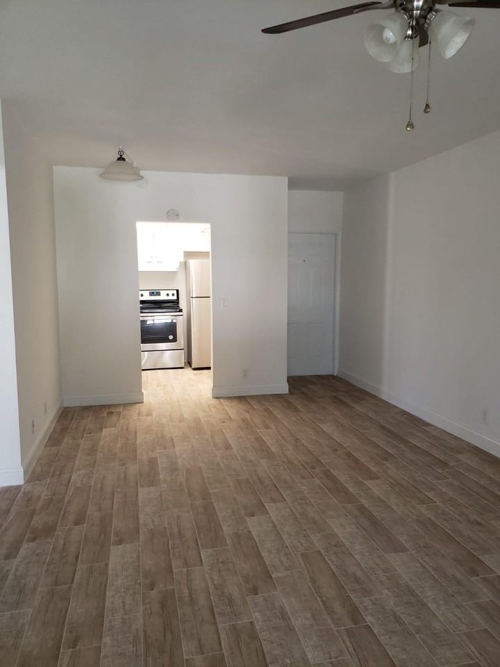 632 Nw 13th St #210 - Photo 5 of 11