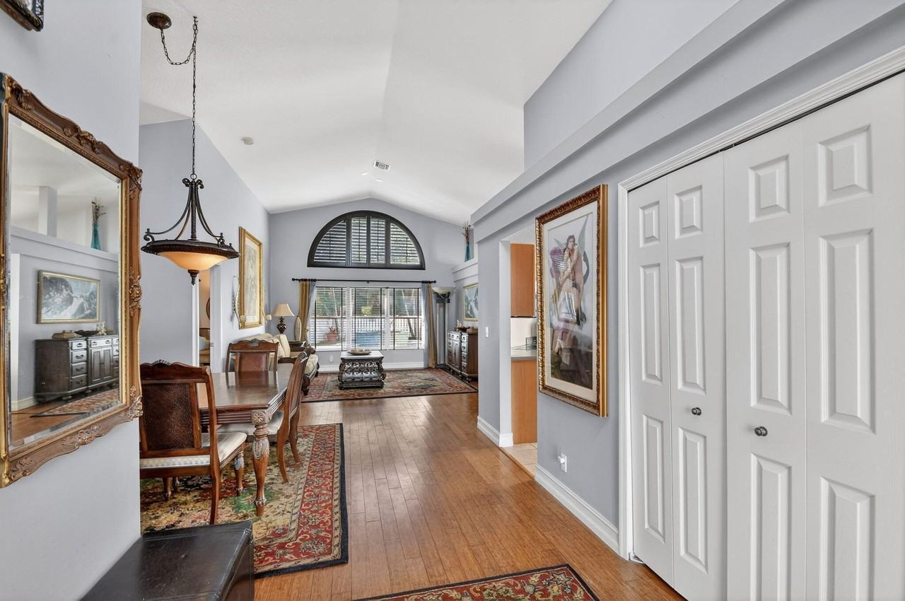 2725 Pointe Cir - Photo 5 of 50