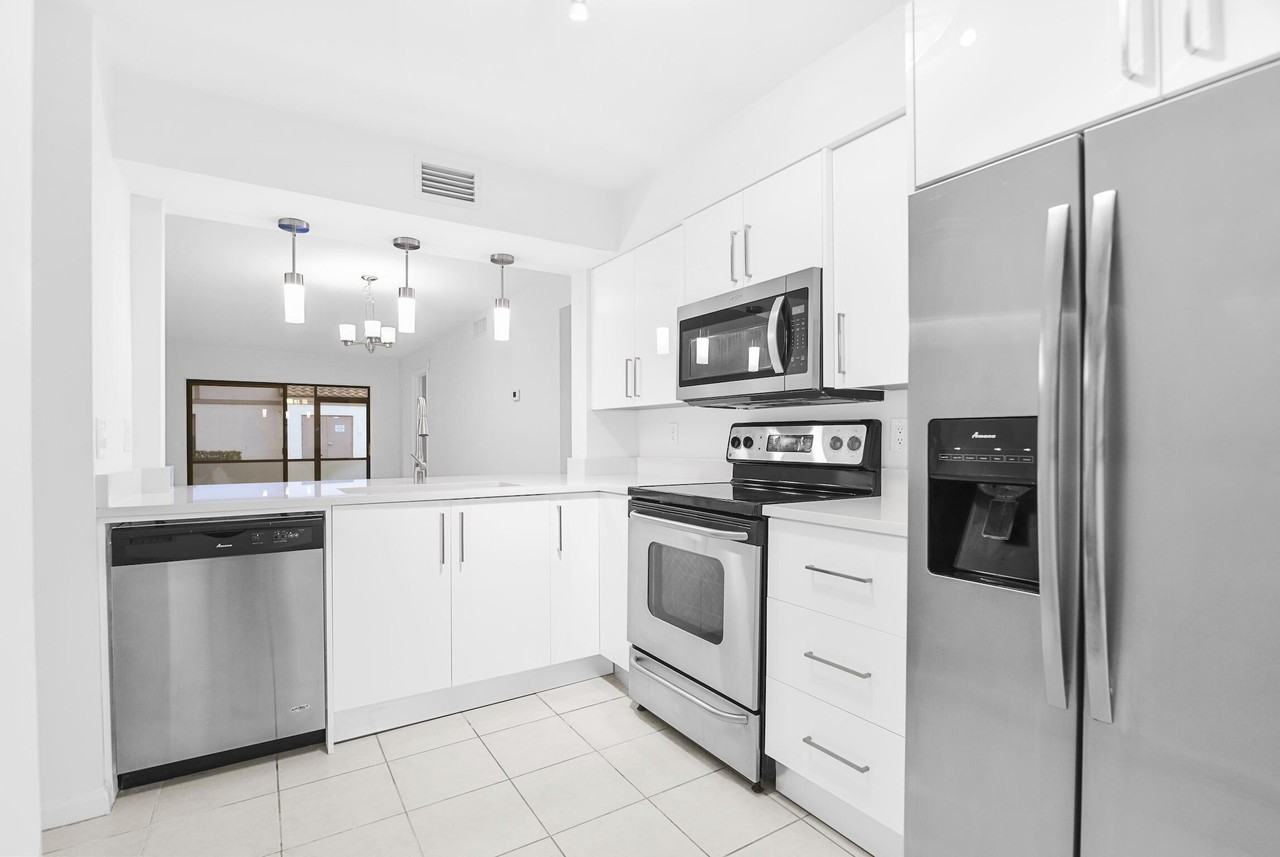 3129 Millwood Ter Apt M137 - Photo 5 of 50