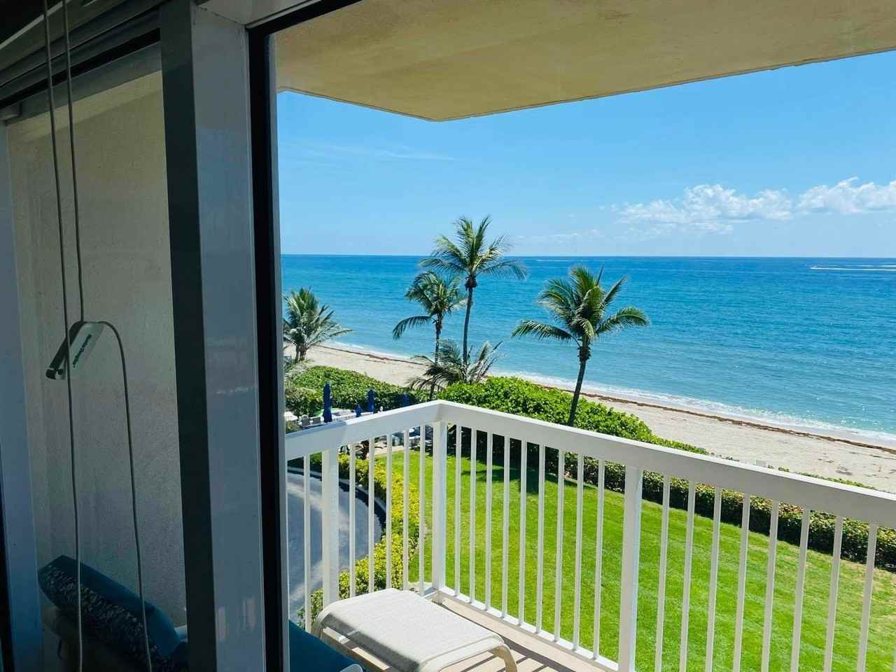 1069 Hillsboro Mile #401 - Photo 7 of 37