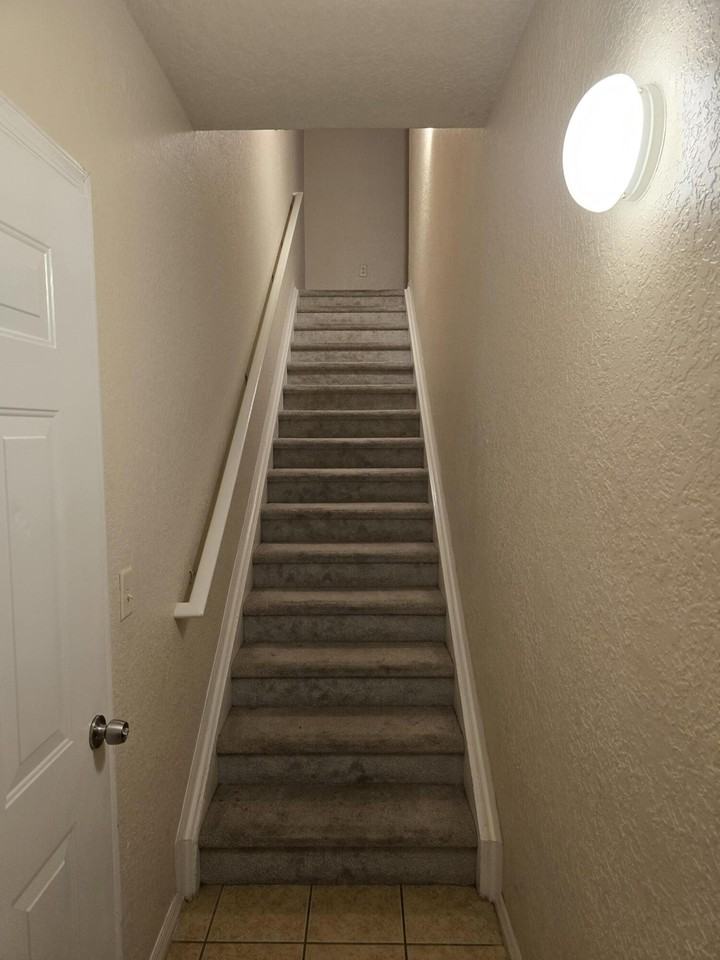 144 Sw Peacock Blvd #23-201 - Photo 4 of 18