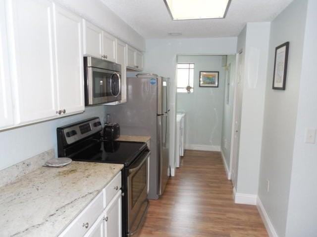 3022 Alcazar Pl #205 - Photo 5 of 17