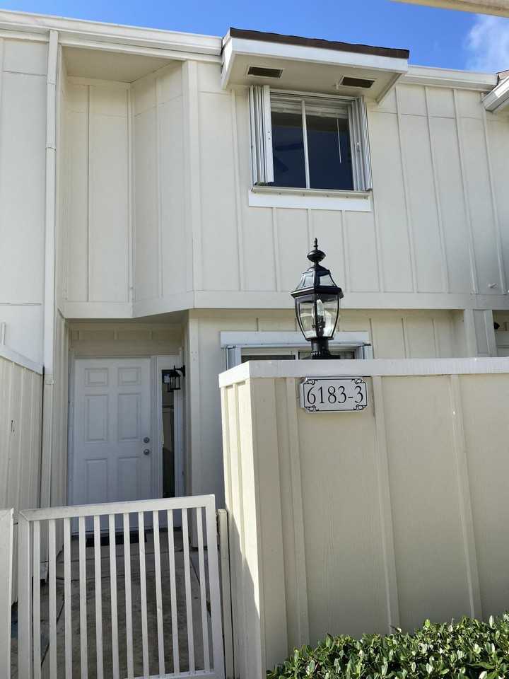 6183 Riverwalk Ln Unit 3 - Photo 3 of 35