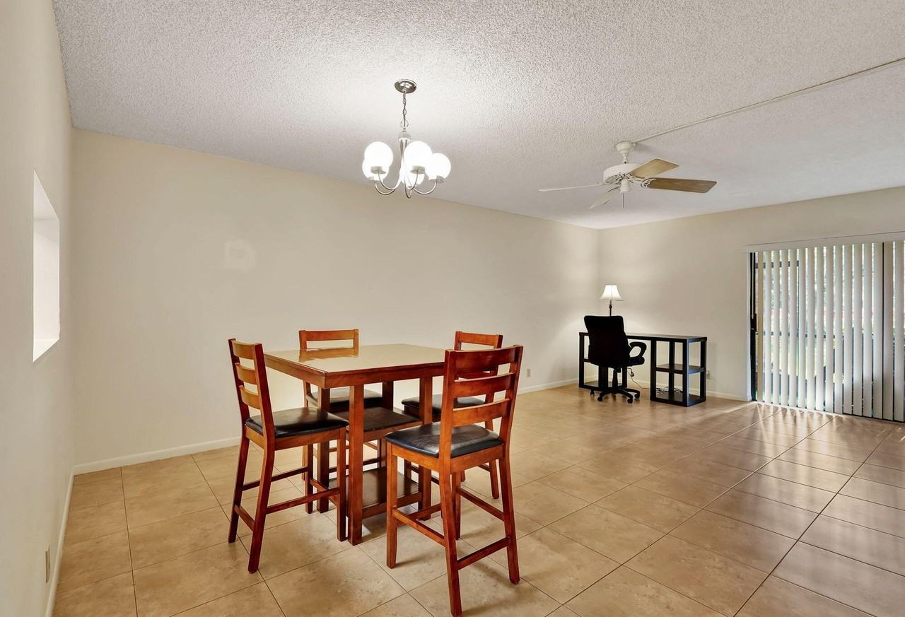 120 Nw 70th St - Photo 7 of 24