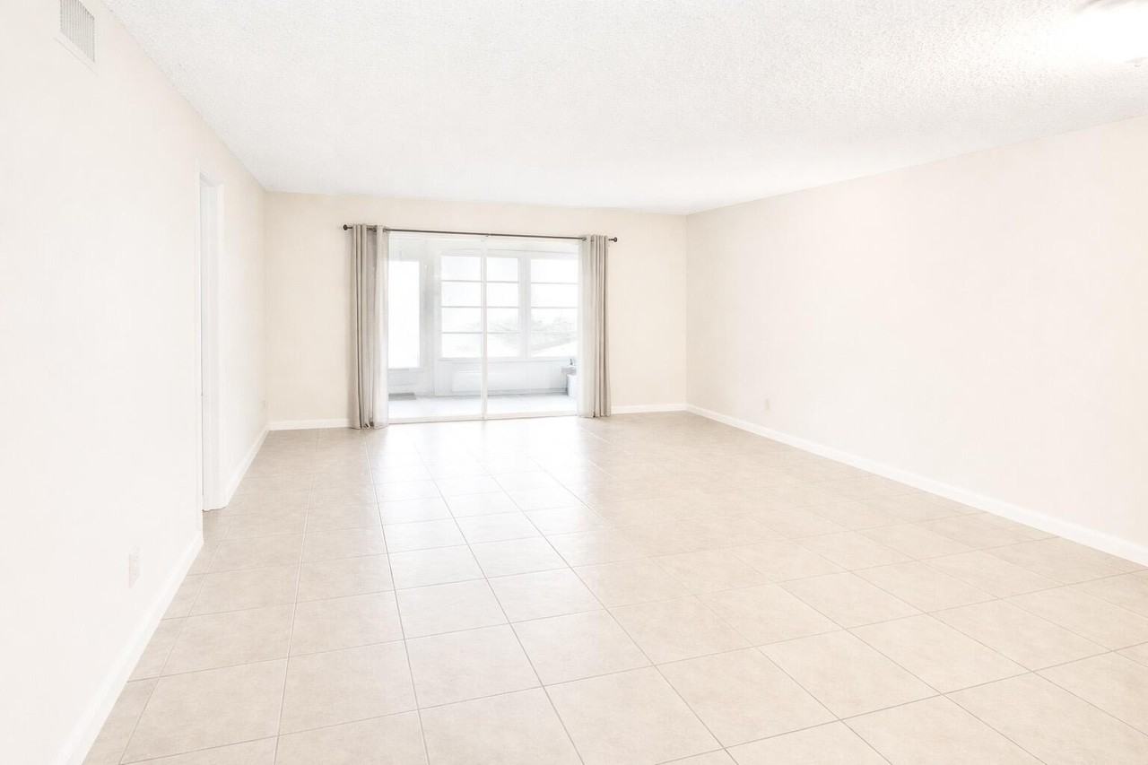 2800 Fiore Way #108 - Photo 6 of 20
