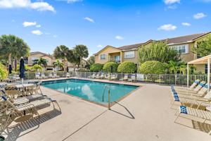 featured image of 106 Lighthouse Cir #G