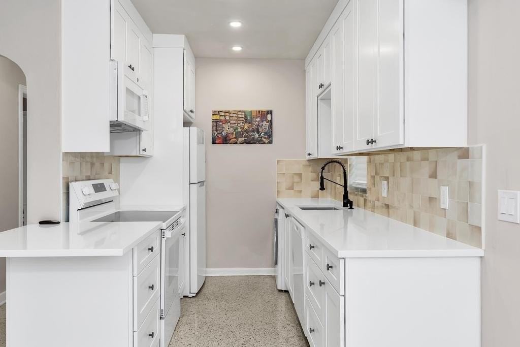 17 S Ocean Breeze Apt 1 - Photo 6 of 21