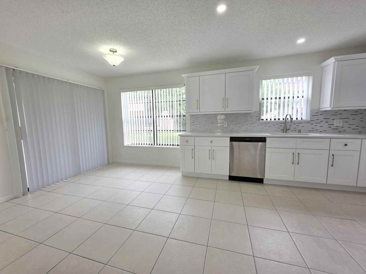 5954 Longbow Ln - Photo 7 of 20