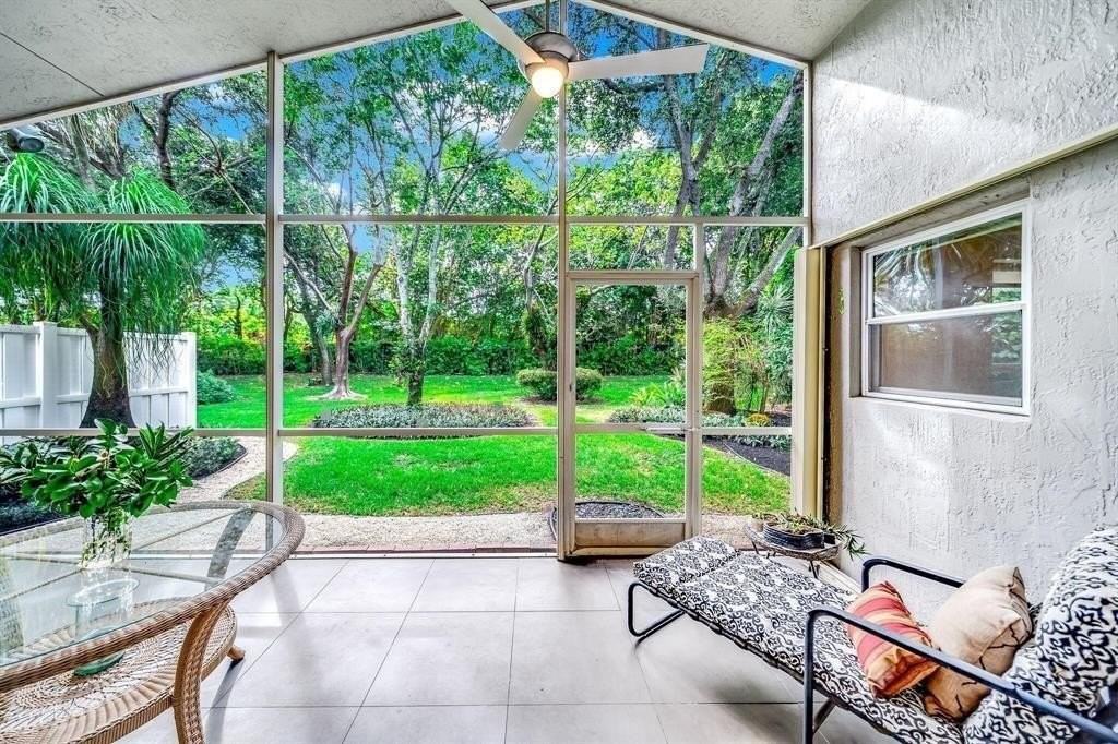 7638 Charing Cross Ln - Photo 2 of 19