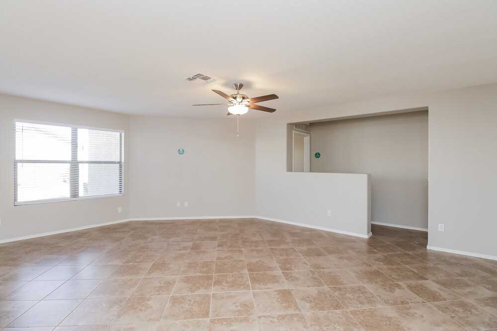 8528 E Desert Ln - Photo 3 of 16