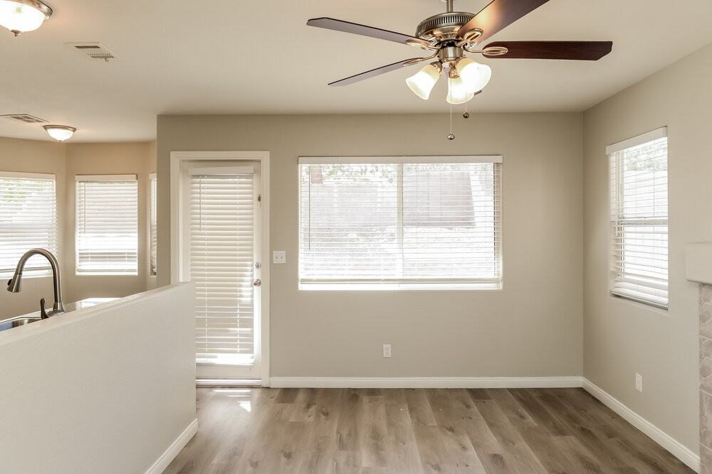 9009 Ballad Ave - Photo 6 of 17