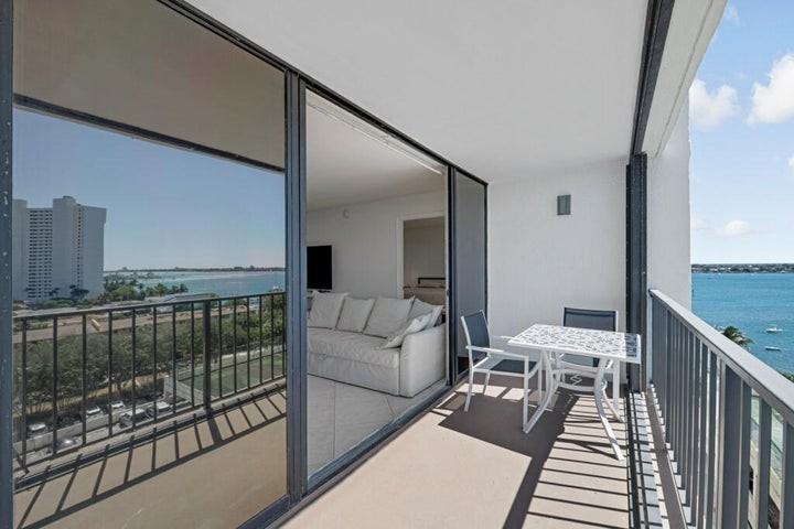 5600 North Flagler Drive #804 - Photo 3 of 10