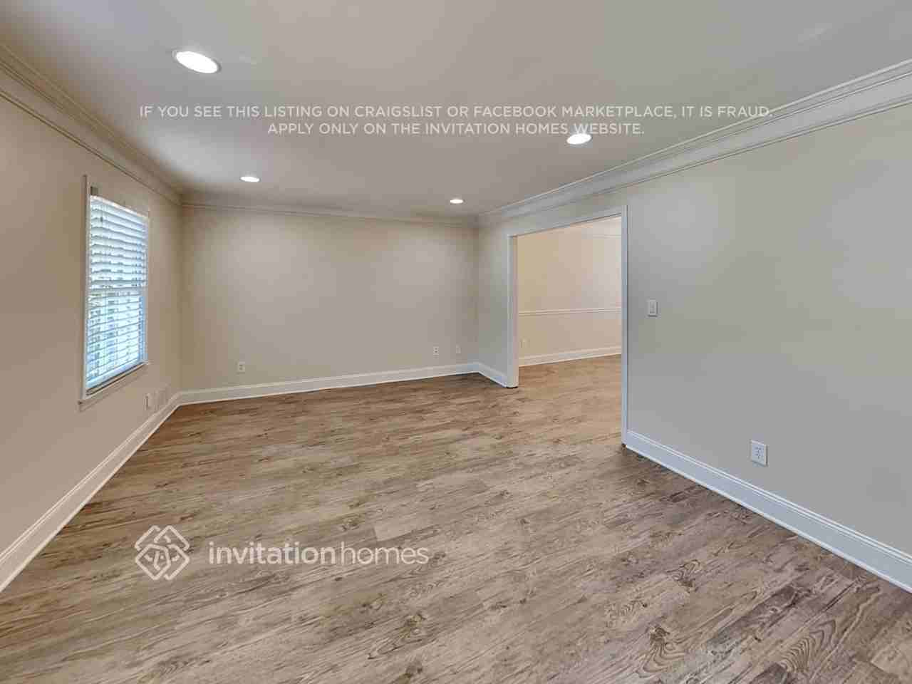3820 Cline Dr Se - Photo 2 of 21