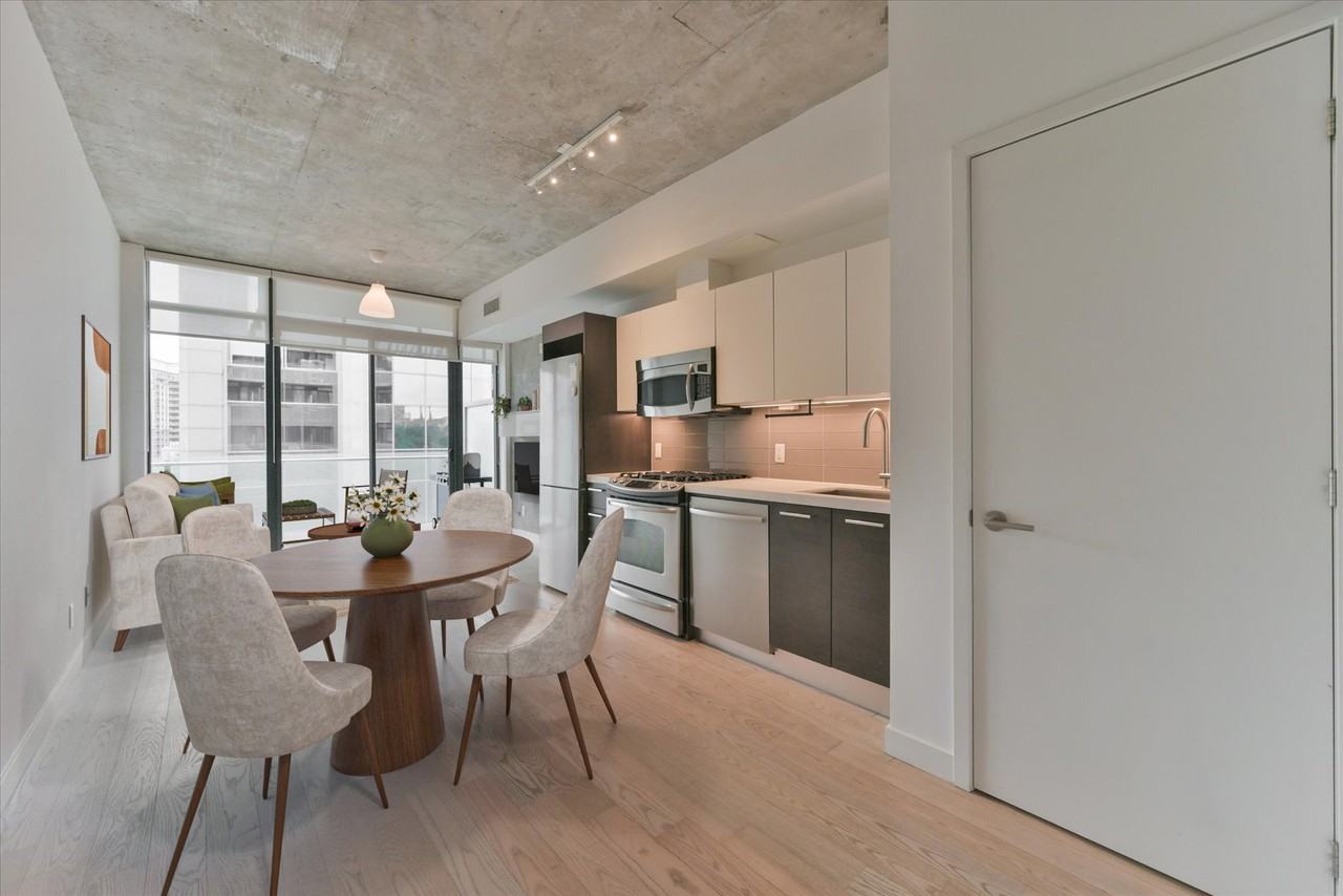 25 Stafford Street #509 - Photo 3 of 19