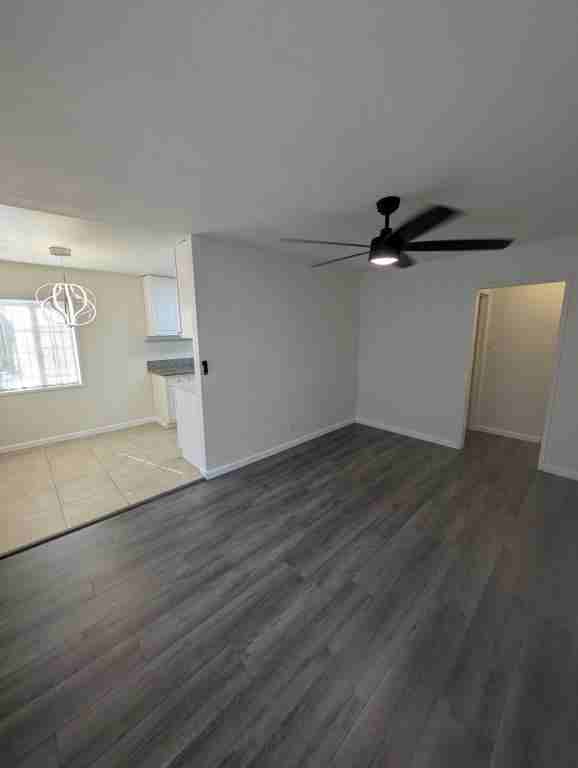 922 Orchard Dr - Photo 2 of 9