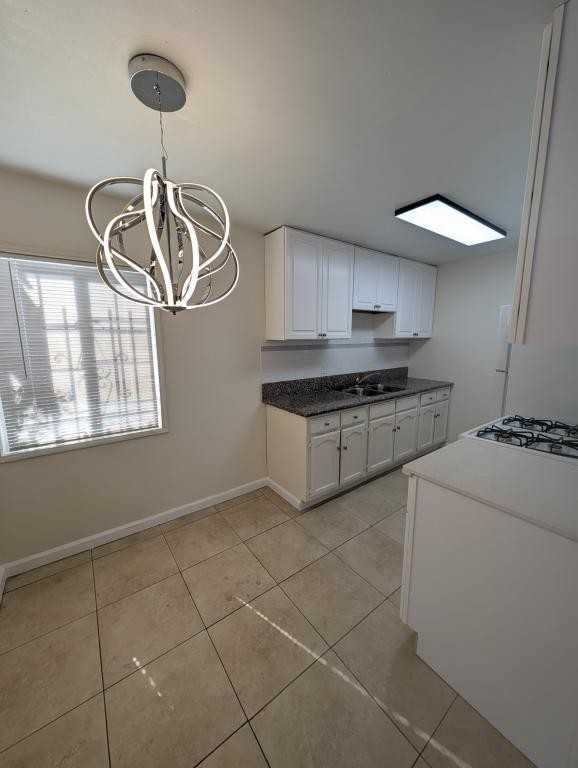 922 Orchard Dr - Photo 3 of 9