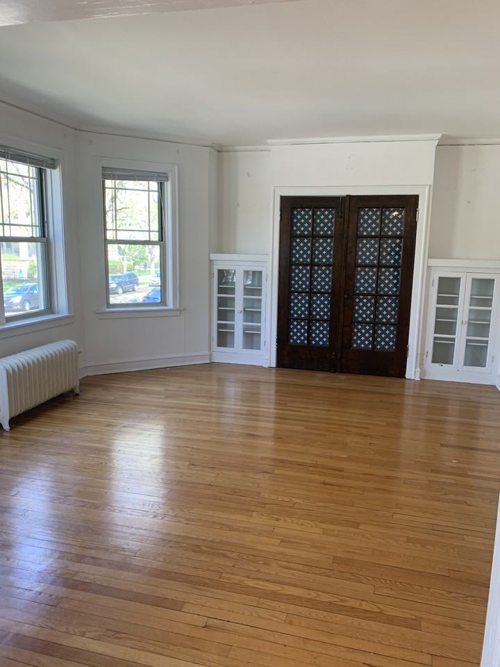 N Greenview Ave & W Montrose Ave - Photo 2 of 13