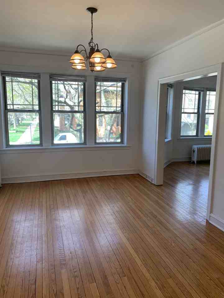 N Greenview Ave & W Montrose Ave - Photo 3 of 13