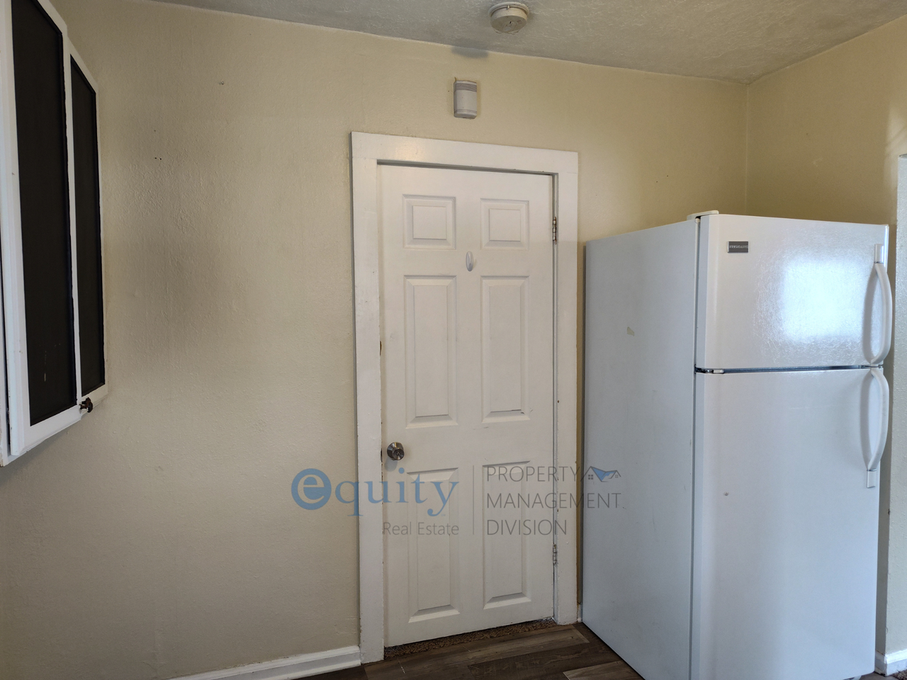 2846 Sw #2848 - Photo 6 of 13