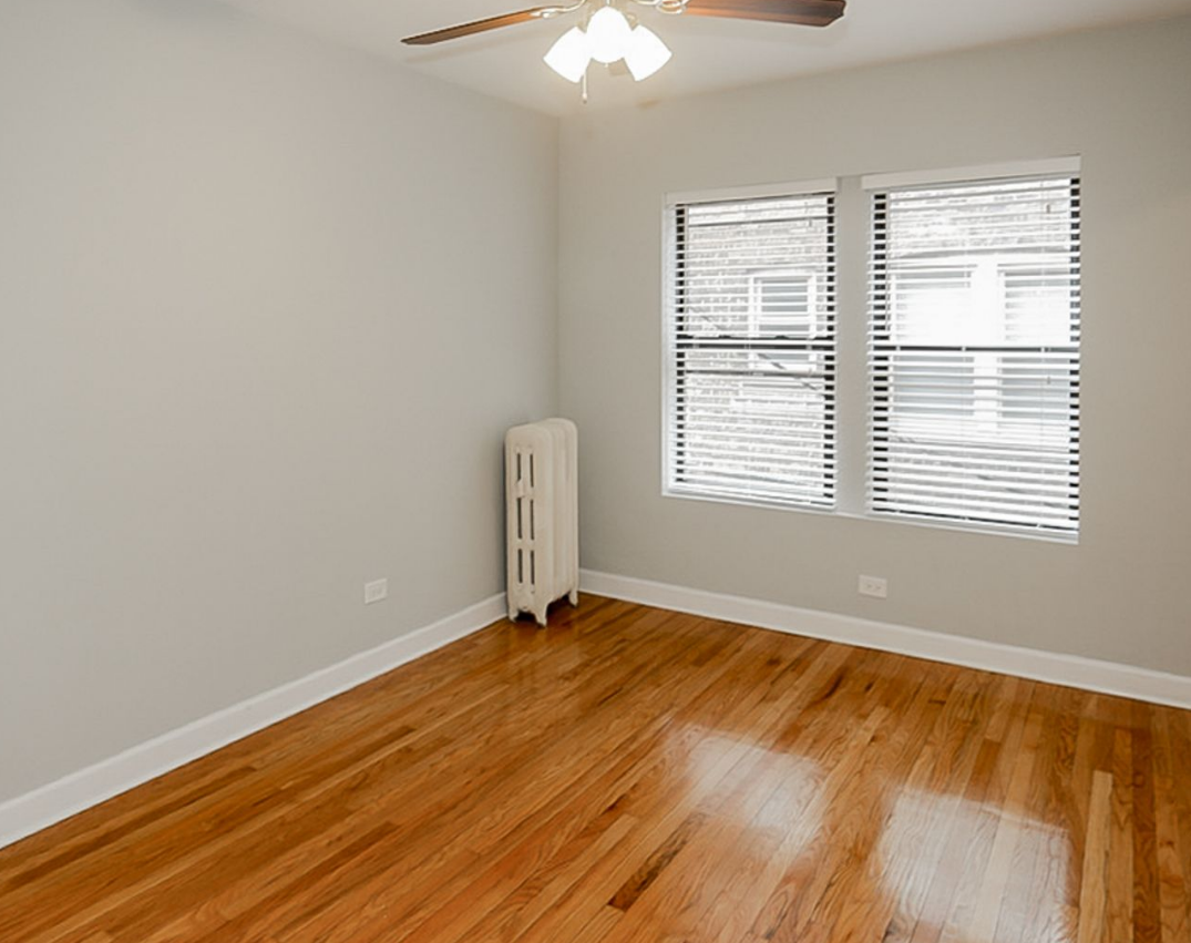 W Cornelia Ave & N Broadway - Photo 5 of 8