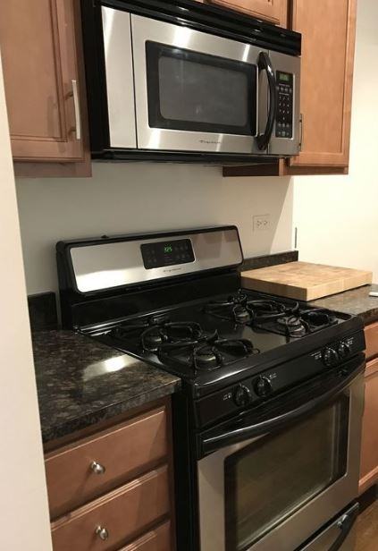 W Cornelia Ave & N Ravenswood Ave - Photo 3 of 12