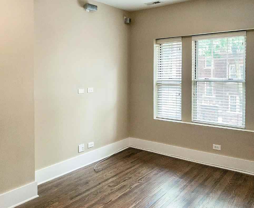 W Cornelia Ave & N Ravenswood Ave - Photo 5 of 12