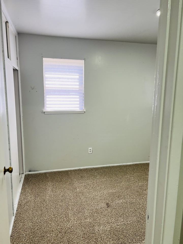 1034 Carter St #1034CARTER - Photo 4 of 7