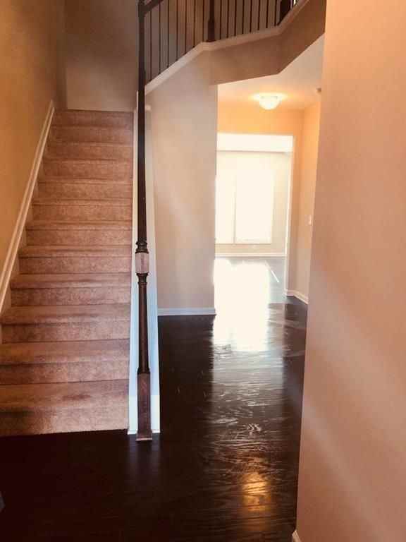 1335 Hampton Oaks Dr - Photo 3 of 20