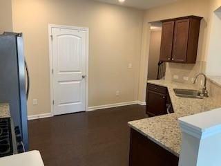 1335 Hampton Oaks Dr - Photo 7 of 20