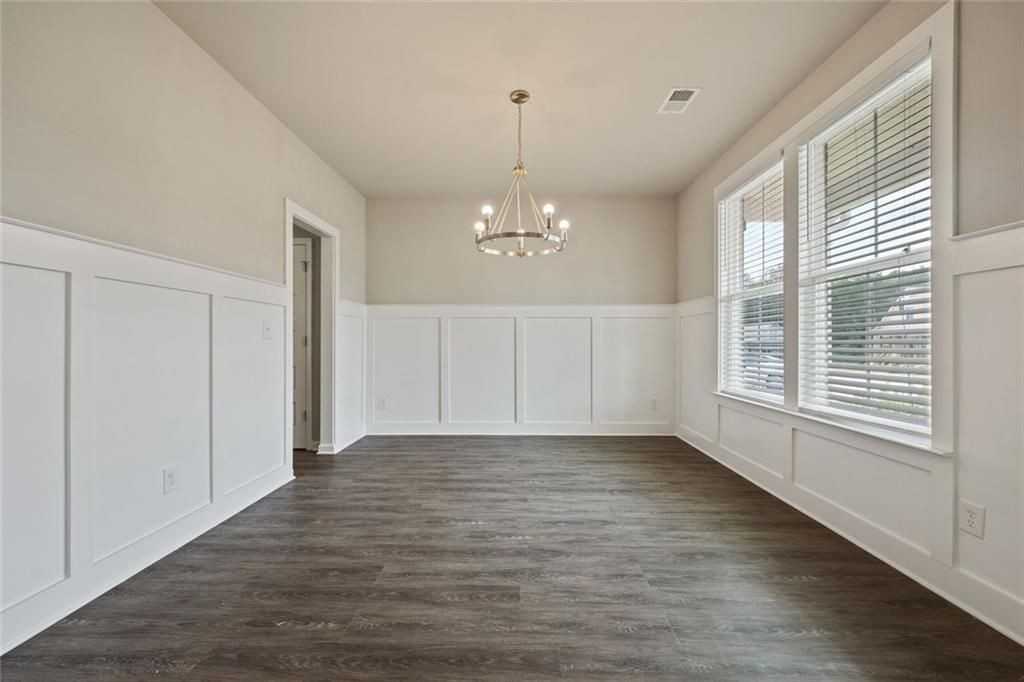 139 Hunts Mill Cir - Photo 5 of 34