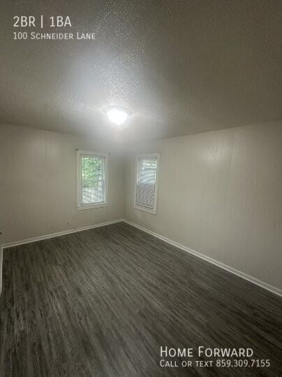 100 Schneider Ln - Photo 3 of 7