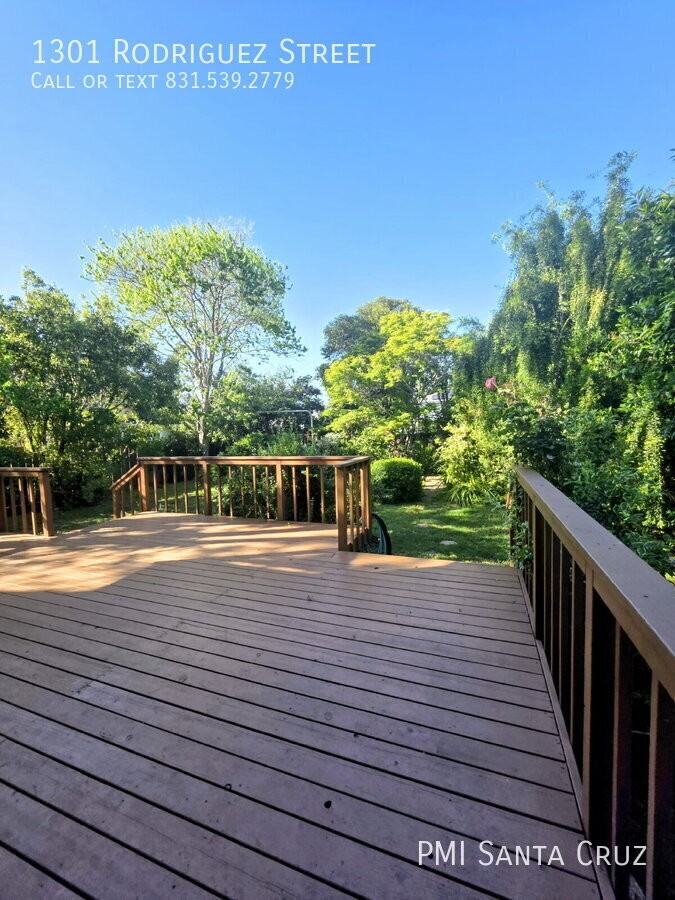 1301 Rodriguez St - Photo 3 of 31