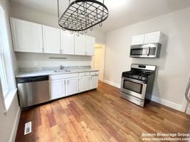featured image of 26 Taft St #1